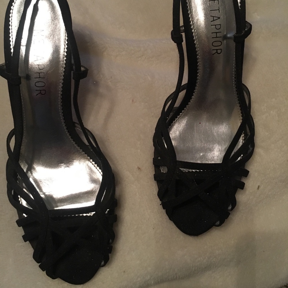 Black Heels - Picture 2 of 2